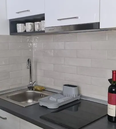Kraljevi Cardaci 9d 12- Sunny View Apartment *