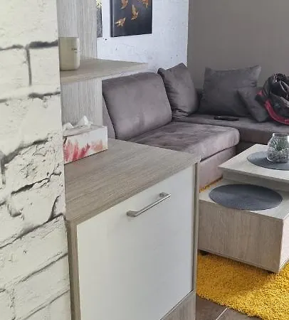 Kraljevi Cardaci 9d 12- Sunny View