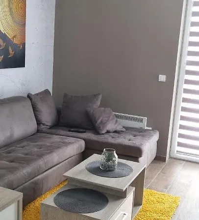 Kraljevi Cardaci 9d 12- Sunny View アパート *