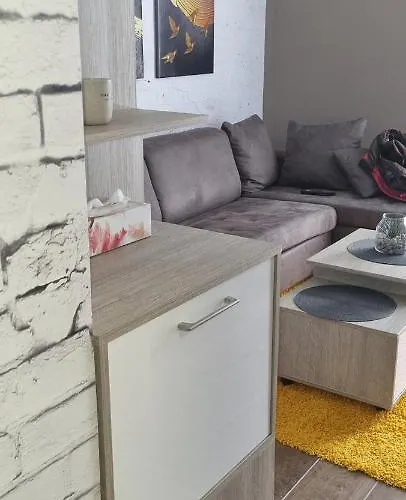 Kraljevi Cardaci 9d 12- Sunny View