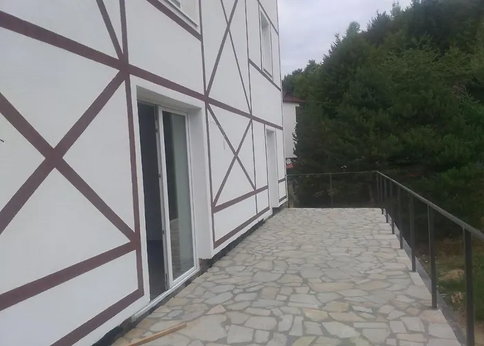 Kraljevi Cardaci 9d 12- Sunny View Kopaonik